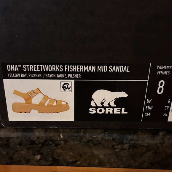 NIB Sorel Ona Streetworks Fisherman Yellow Croc-Embossed Sandals - Picture 4 of 4